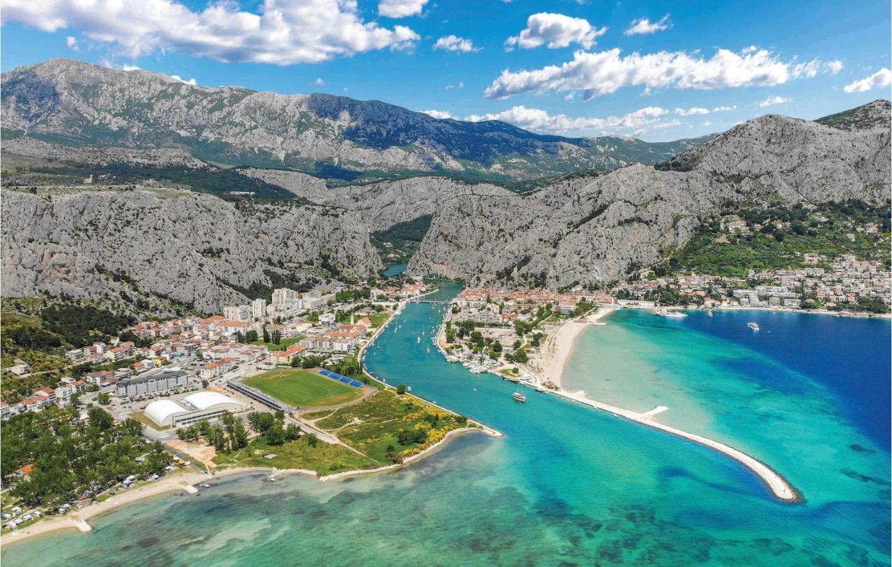 Gorgeous Apartment In Omis With Kitchen Exteriér fotografie